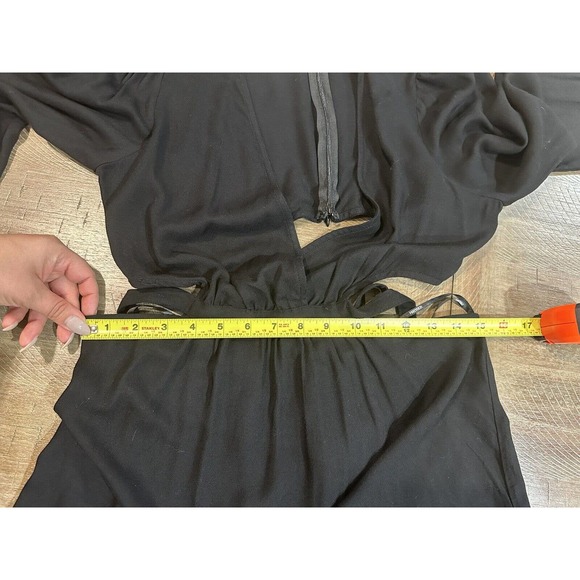 NWT Forever 21 Dress Womens Black Deep V-Neck Long Sleeve Cutout Tie Back Size L - Picture 11 of 16